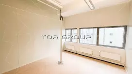 Аренда офиса 336.35 кв.метров, 3 этаж-98. Фото объекта