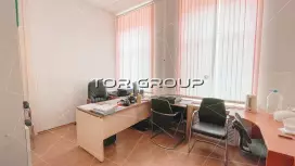 Аренда офиса 42.7 кв.метров, 2 этаж-98. Фото объекта