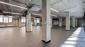Аренда офиса 9922 кв.метров, 1 этаж-98. Фото объекта