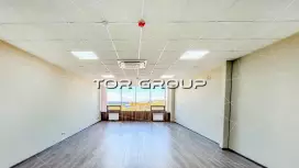 Фасадный офис 80 м2 с готовым ремонтом-98. Фото объекта