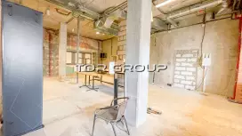 Под тихий офис/услуги,  вход со двора, 87 м2 1 этаж-98. Фото объекта
