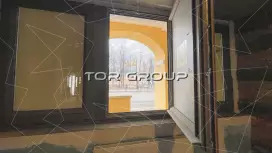 Под тихий офис/услуги,  вход со двора, 87 м2 1 этаж-98. Фото объекта