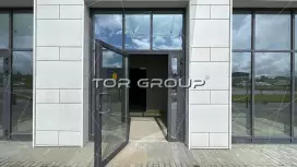 Аренда 70 м фасадное, новый ЖК-98. Фото объекта