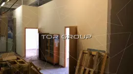 Собственник. Груз. Лифт. 103, 89, 192 м&sup2; Мастерская-98. Фото объекта
