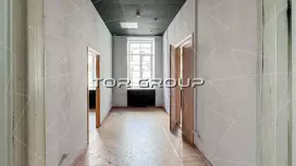 Аренда офиса 59.5 кв.метров, 2 этаж-98. Фото объекта