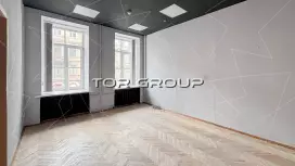 Аренда офиса 59.5 кв.метров, 2 этаж-98. Фото объекта
