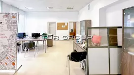 Аренда офиса 82 кв.метров, 2 этаж-98. Фото объекта