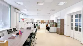 Аренда офиса 82 кв.метров, 2 этаж-98. Фото объекта