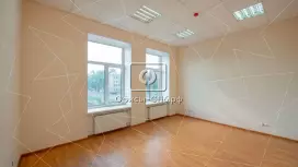 Аренда офиса 27.3 кв.метров, 2 этаж-98. Фото объекта