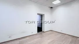 Офис 17,3 м2 с ремонтом-98. Фото объекта