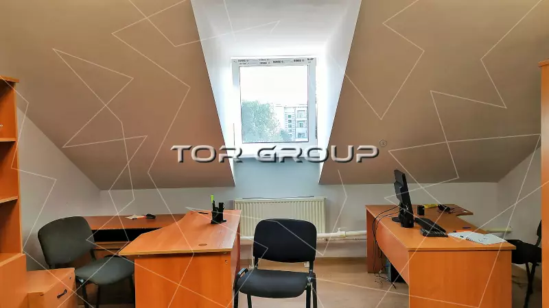 Аренда офиса 22 кв.метров, Мансарда этаж-98. Фото объекта
