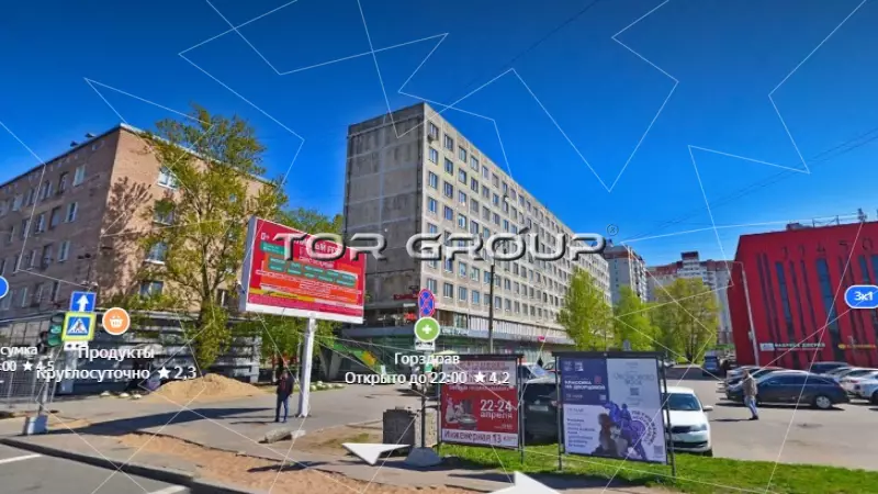 80 м2 в Невском районе-2. Фасад с угла