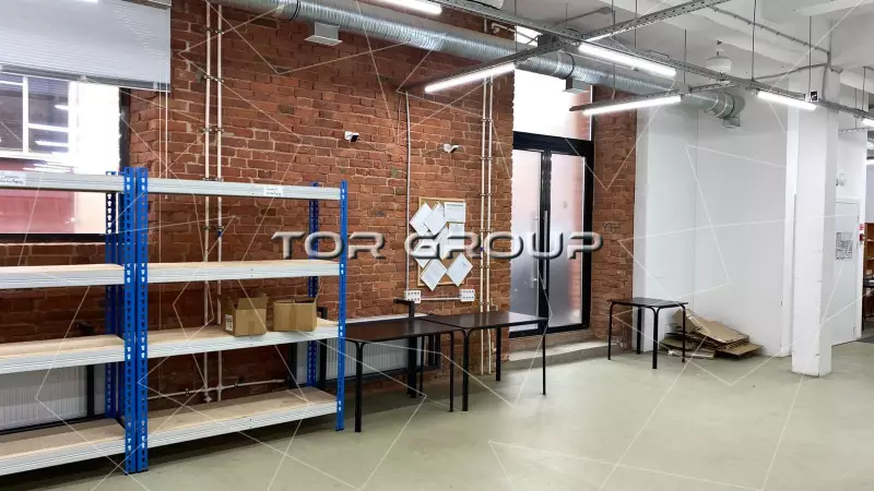 Аренда офиса 720 кв.метров, 1 этаж-98. Фото объекта