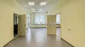 Продажа здания 6700 м2 на Петроградке-98. Фото объекта