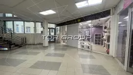 Торговое у метро 38 м2-98. Фото объекта