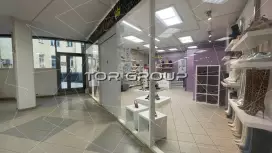 Торговое у метро 38 м2-98. Фото объекта