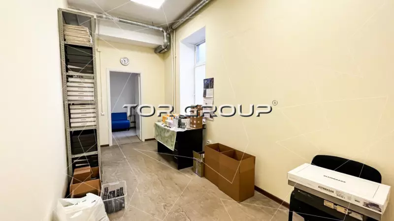 Аренда офиса 13 кв.метров, 2 этаж-98. Фото объекта