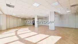 Аренда офиса 168 кв.метров, 3 этаж-98. Фото объекта