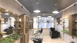 Отличное торговое помещение с хорошим ремонтом-