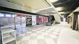 Торговое 297 м2 в ТЦ у метро-98. Фото объекта