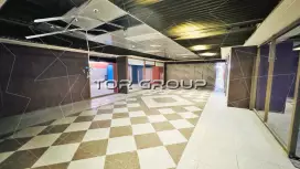 Торговое 297 м2 в ТЦ у метро-98. Фото объекта