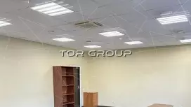 Офис 54 м2, три окна,с ремонтом.Развозка до метро-98. Фото объекта