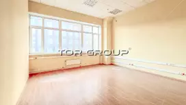 Аренда офиса 31.8 кв.метров, 4 этаж-98. Фото объекта