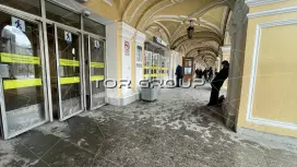 Аренда торгового помещения 15.2 кв.метров, 1 этаж-98. Фото объекта