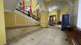 Аренда торгового помещения 15.2 кв.метров, 1 этаж-98. Фото объекта