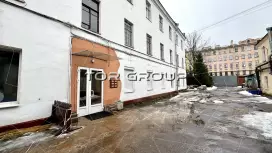 Аренда 66.8 кв.метров, 3 этаж-2. Фасад с угла