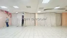 Торговое 122,5 м2  в ТЦ у метро-98. Фото объекта