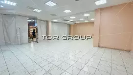 Торговое 122,5 м2  в ТЦ у метро-98. Фото объекта