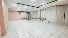 Торговое 122,5 м2  в ТЦ у метро-98. Фото объекта