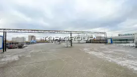 409 м&sup2; у метро.Отличный трафик, можно 24/7.Терраса-98. Фото объекта