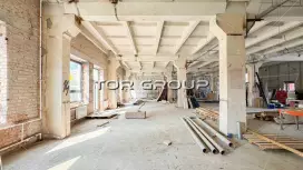 Офис 413м2,1 эт,отд.вход с улицы.У Невской ратуши-98. Фото объекта