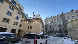 Продажа здания 4768 кв.метров,  этаж-1. Фасад фронтальная