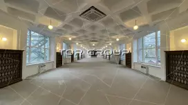 Аренда офиса 1500 кв.метров, 1 этаж-98. Фото объекта