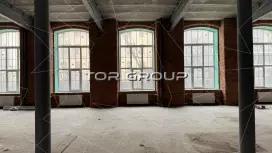 Аренда помещения 800 кв.метров, 1 этаж-98. Фото объекта