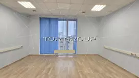 Аренда офиса 32.9 кв.метров, 4 этаж-98. Фото объекта