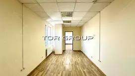 Офис 55 м2 с балконом. 2 каб.-98. Фото объекта
