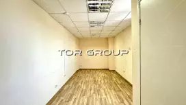 Офис 55 м2 с балконом. 2 каб.-98. Фото объекта