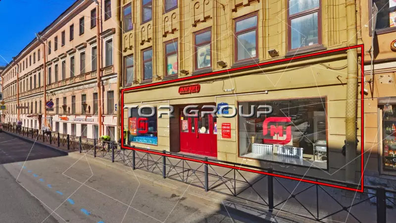 Аренда торгового помещения 497.5 кв.метров, 1 этаж-98. Фото объекта