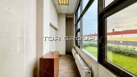 Офис с большими окнами, кондиционер-98. Фото объекта