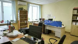 Аренда офиса 31.9 кв.метров, 2 этаж-98. Фото объекта