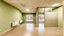 Офис 215 м2 у метро, есть лифт-98. Фото объекта