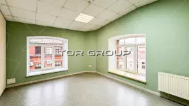 Офис 215 м2 у метро, есть лифт-98. Фото объекта