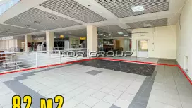 82 м2 в ТЦ в жилом районе рядом институт-98. Фото объекта