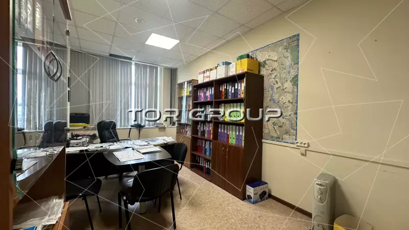 Аренда офиса 59.8 кв.метров, 1 этаж-98. Фото объекта