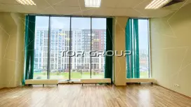 Офис 69,6 м2, панорамные окна. Новый ремонт.-98. Фото объекта