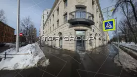 На 1 этаже ЖК, витрины-98. Фото объекта